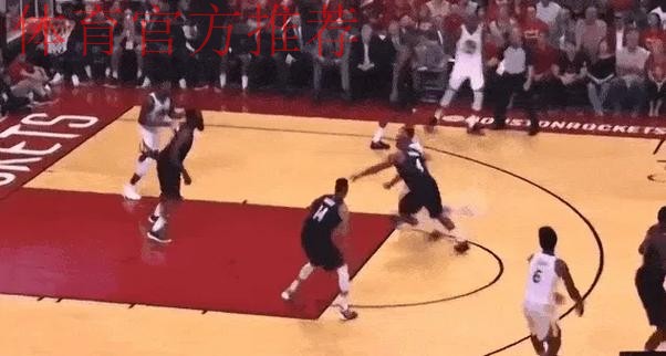 韦德谈SGA:他像火箭登一样,在规则范围内转化优势不是坏事 韦德谈SGA:他像火箭登一样,在规则范围内转化优势不是坏事